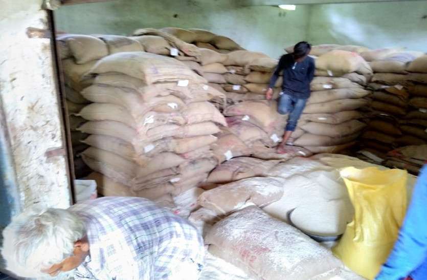 11 करोड़ का चावल घोटाला, 16 जिल कलक्टरों को जांच के निर्देश