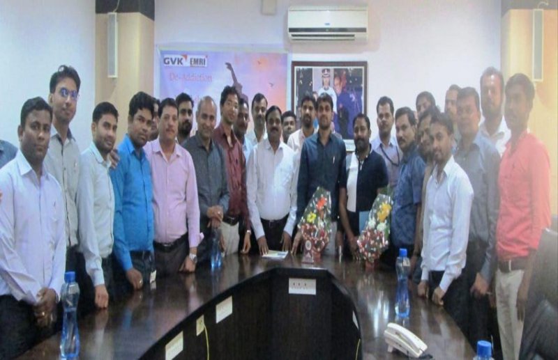 जीवीके कर्मचारियों ने नशा त्याग का लिया शपथ