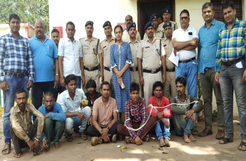 Eight criminals arrested who steal copper wire from train engines