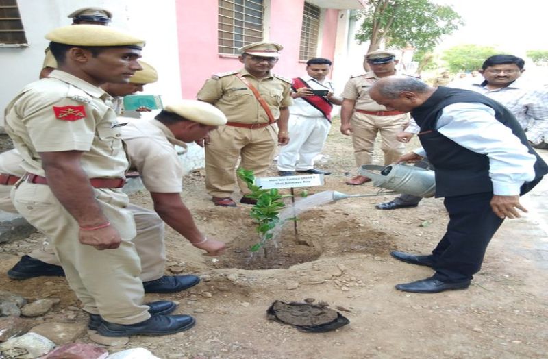 The Chairman of the Prison Reforms Committee inspected the Ajmer Centr