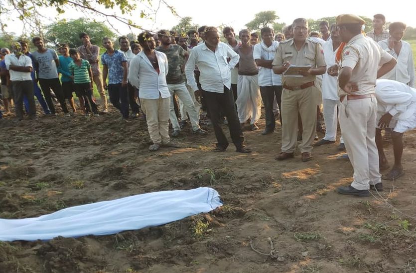 बिजली गिरने से किसान की मौत