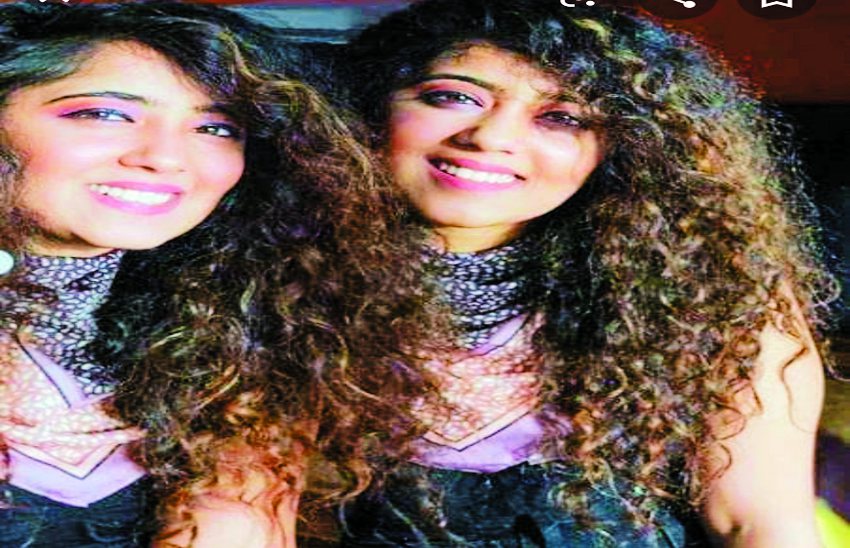 Kapil Sharma Show Fame Chinki-Minky and Sonali in Khandwa