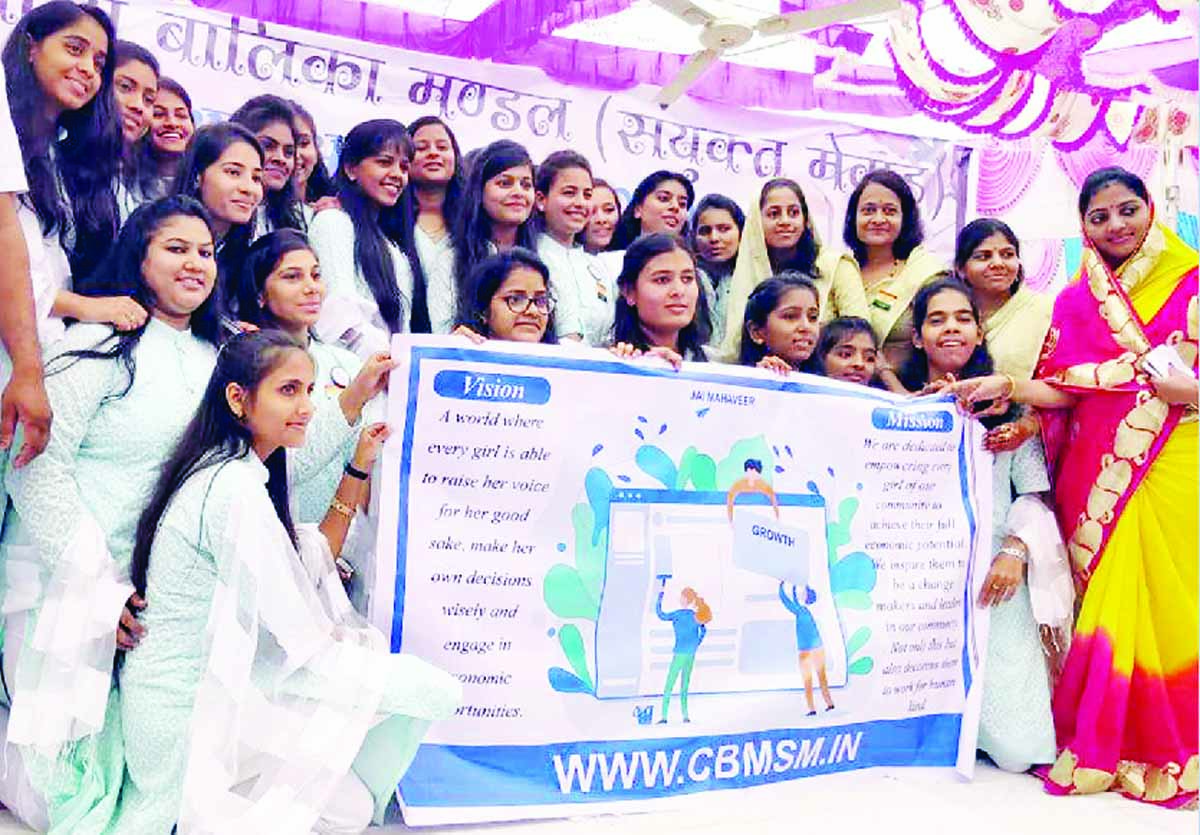 Girls of girls from all over the country gathered in Kunwaria