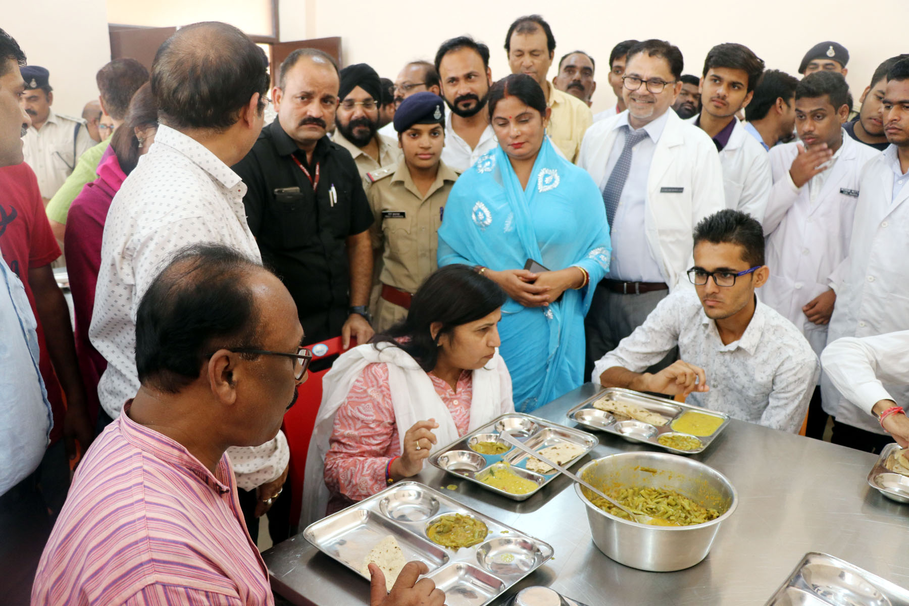 Worm found in the food of medical college students