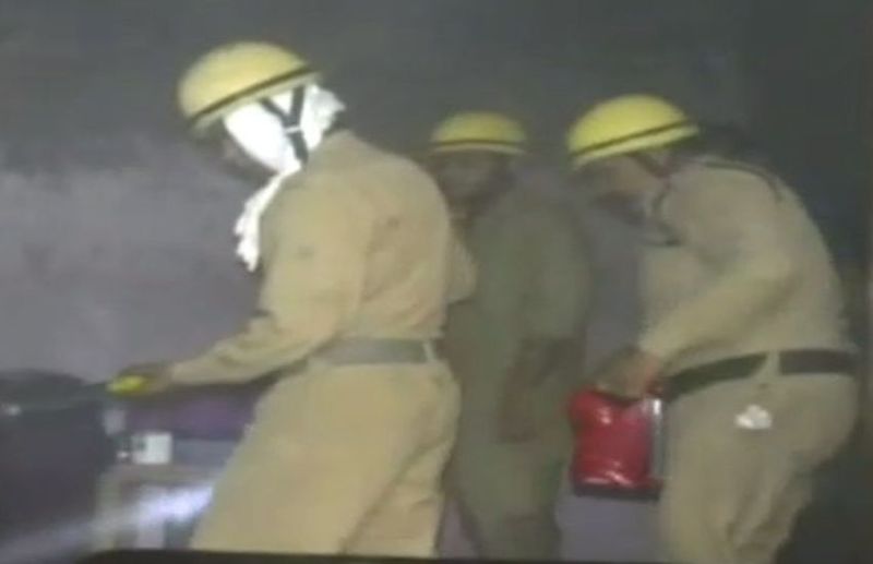डॉक्टर के घर में लगी भीषण आग, घर में रखा लाखों रुपए का सामान जलकर खाक हो गया