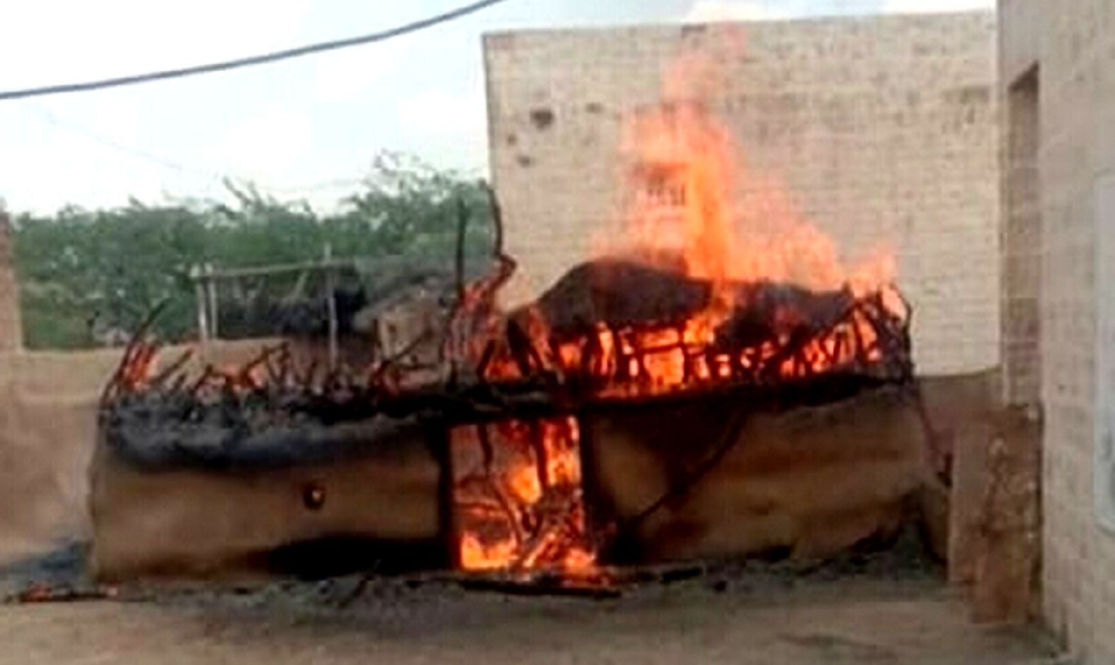 Goods destroyed by fire in Hush in jaisalmer