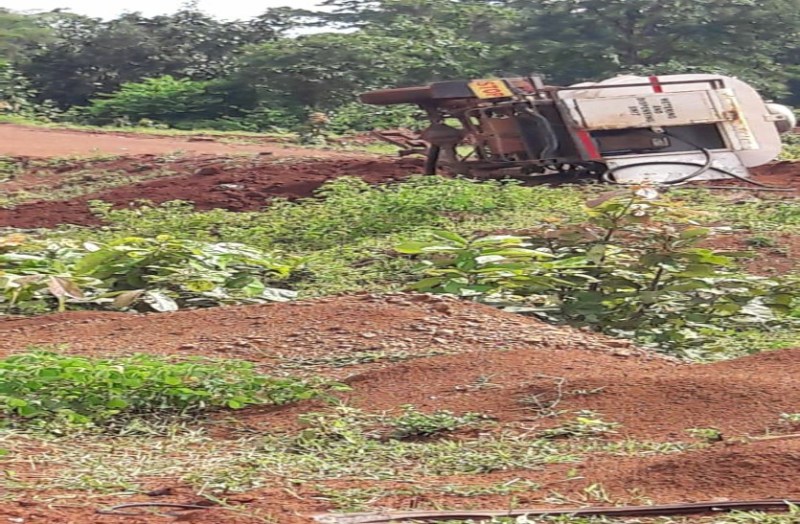 रेल निर्माण में लगे डीजल टैंकर को नक्सलियों ने IED से उड़ाया, 3 की मौत, जवानों से मुठभेड़ जारी