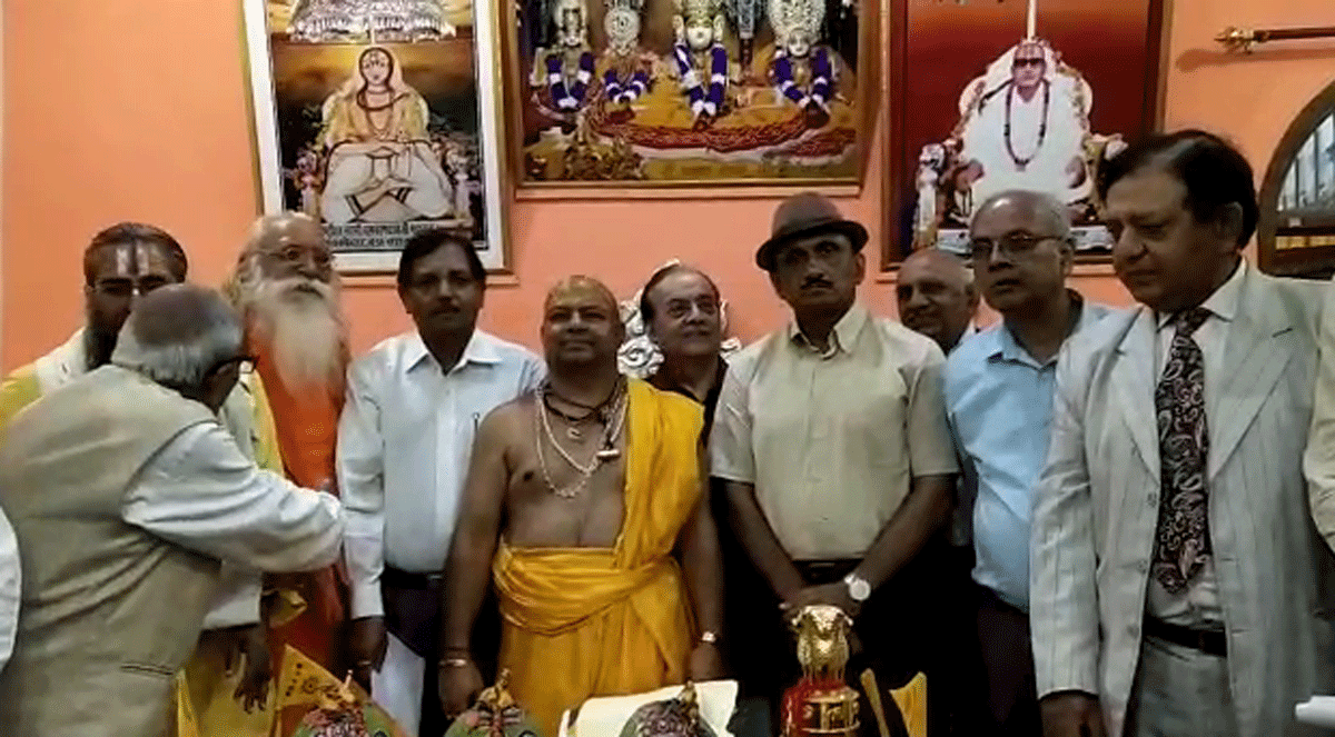 Muslim delegation reached Ayodhya met saints For Ram Mandir Case