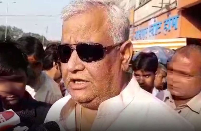 सांसद किरोड़ीलाल ने किया सिविल लाइन की ओर कूच, इस मामले में सरकार को दी आंदोलन की चेतावनी