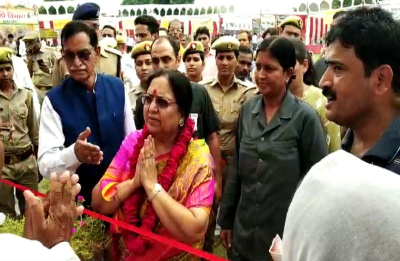 पंडित दीनदयाल उपाध्याय जन्मशताब्दी समारोह में पहुंची उत्तराखंड की राज्यपाल बेबीरानी मौर्य