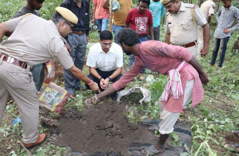 Murder-हैप्पीवेली में मिला नरकंकाल, गले में कसा मिला फंदा