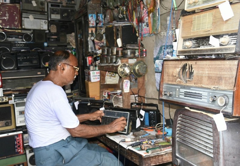 क्यों 83 साल से बंगवासियों के दिलों पर राज कर रही पंडित वीरेन्द्र कृष्ण भद्र की महालया? जानिए यहां.....