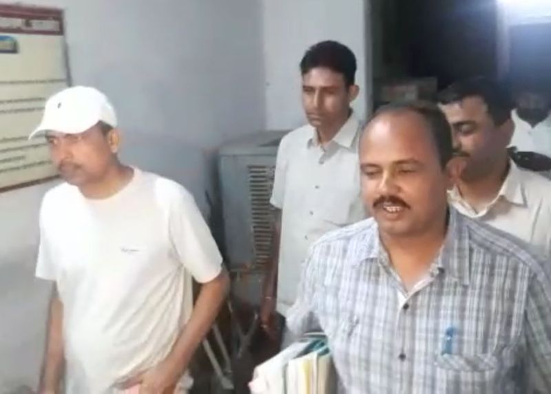 निलम्बित पीपलू थानाधिकारी एसीबी की कोर्ट में पेश, 1 अक्टूबर तक रिमांड पर