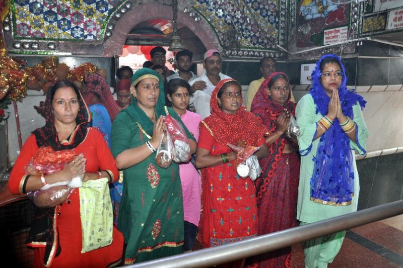 घट स्थापना के साथ नवरात्र महोत्सव शुरू