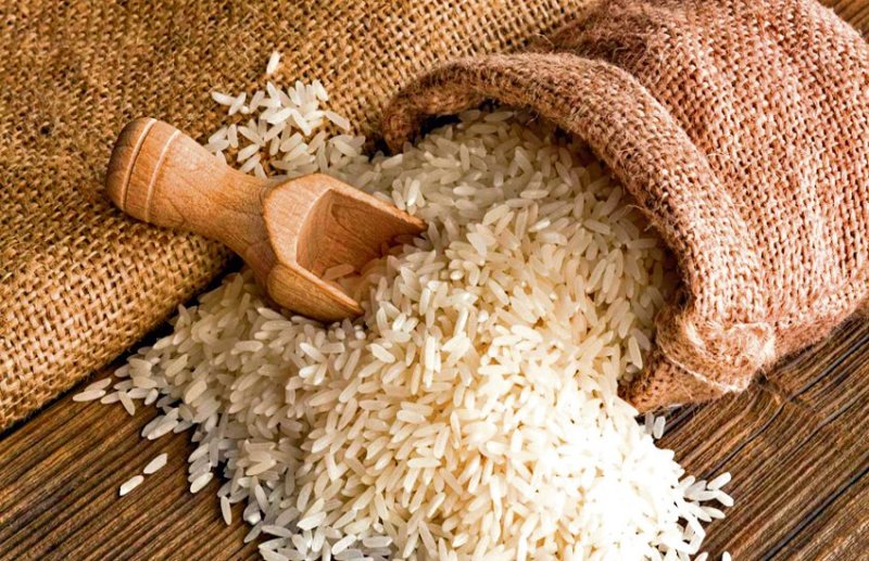 Sarpanch and government employees name in BPL list