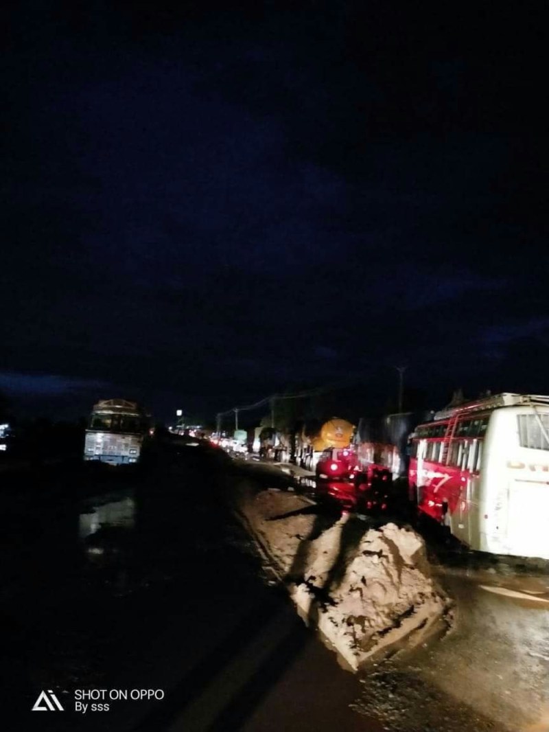 National Highway-75 jammed long