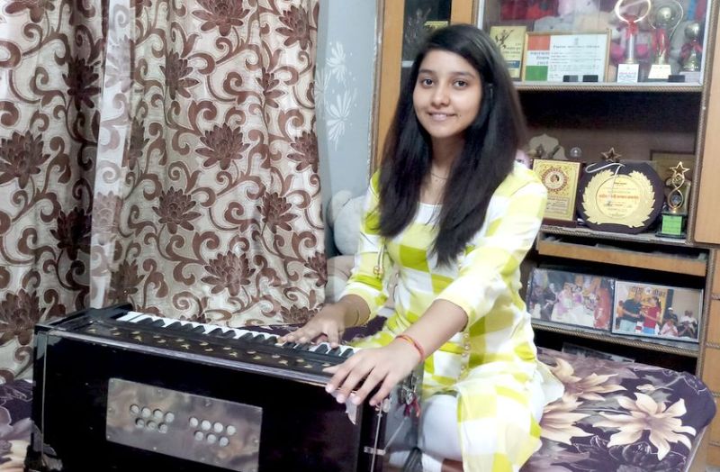 जिसको गर्भ में मारना चाहा, आज वही बेटी कर रही मां-बाप का नाम रोशन