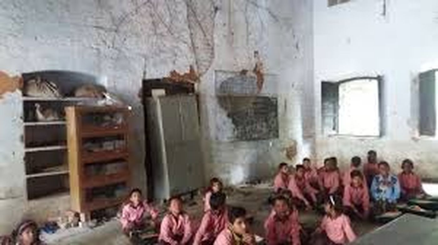 यहां भी स्कूली बच्चों की जिंदगी पर 'मौत का संकट