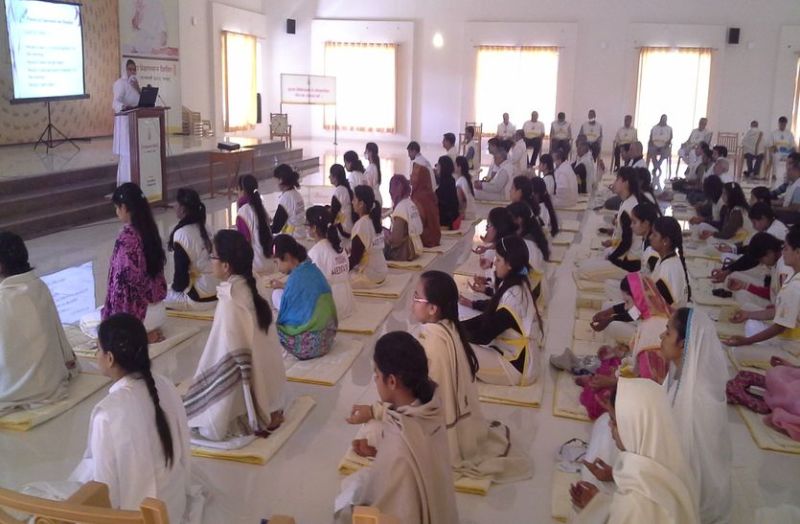 special preksha dhyan camp