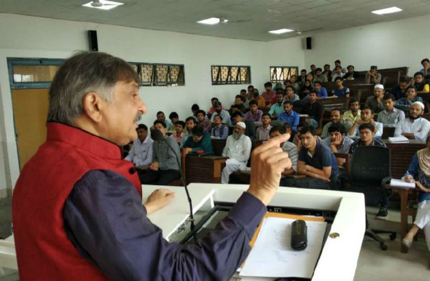 अगर आपको ये बात मालूम हो जाए तो AMU को कभी नुकसान नहीं पहुचाएंगे
