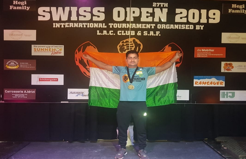 श्रीमंत ने स्विट्जरलैंड में पैरा ऑर्म रैसलिंग में जीता रजत पदक