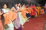 NAVRATRI PHOTO : देखें अनोखा नो प्लास्टिक गरबा