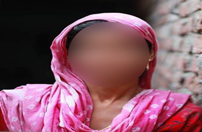 जेल में बंद महिला कैदी की गांधीगिरी देख पसीजा दिल, आजीवन कारावास की सजा पूरी होने से पहले किया रिहा