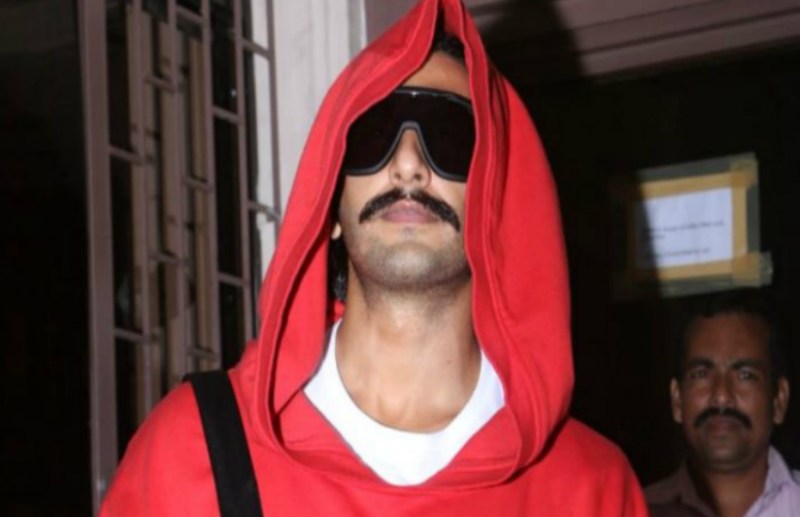 ranveer_singh_bizarre_red-hoodie_look.jpg