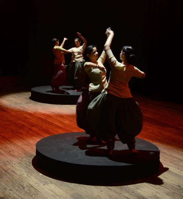 पीर पराई जाणे रे नृत्य नाटिका ।  