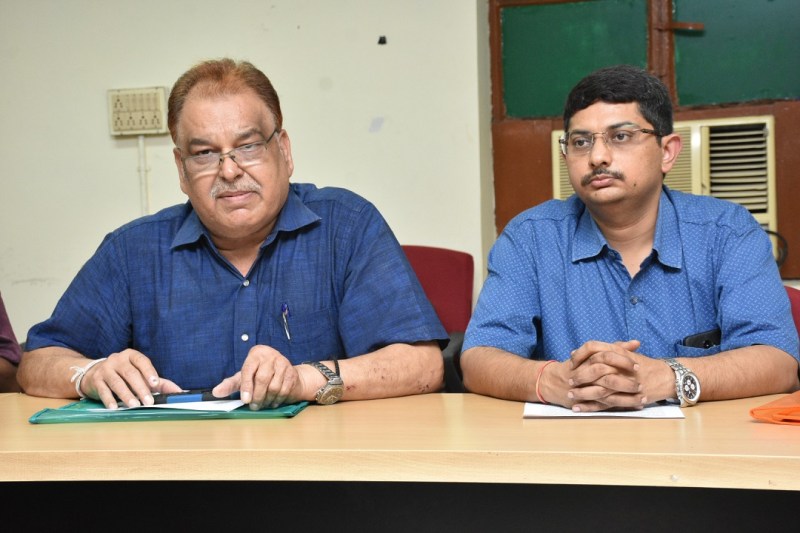 डॉ खन्ना और डॉ पुनीत