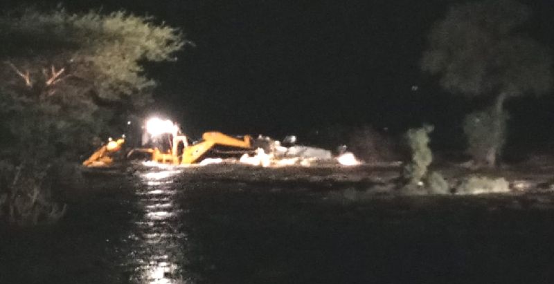 Two killed in Car crashes in rainy stream in jaisalmer