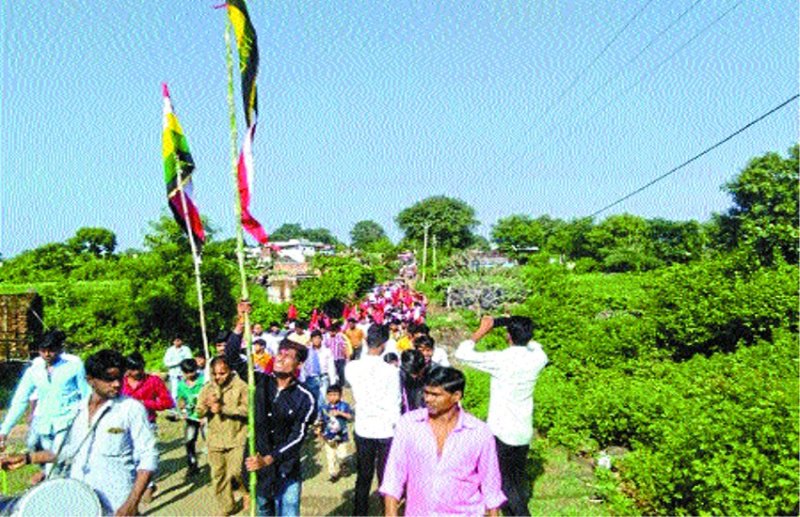 कचेरन माता : लड़ाई-झगड़े के विवाद निपटाने लगाते हैं अर्जी
