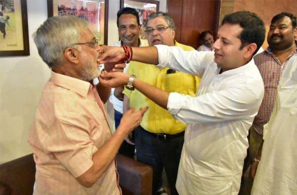 वैभव गहलोत राजस्थान क्रिकेट संघ के बने  नए अध्यक्ष देखे तस्वीरों में माहौल