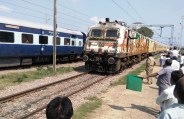 पहले दिन तेजस ट्रेन में बड़ी चूक, चालक को लगानी पड़ी ब्रेक