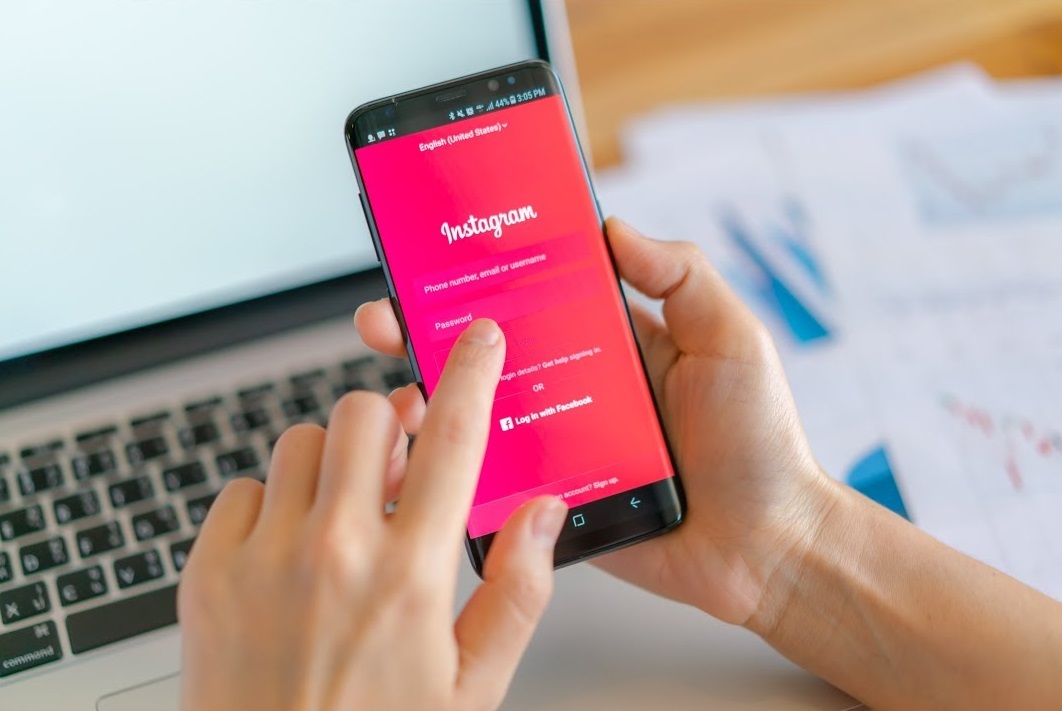 Instagram : दो नई पेशकश, Threads एप और Restrict फीचर लॉन्च
