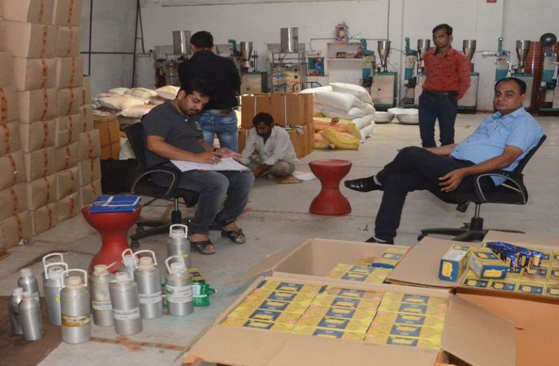 31580 pouches of pan spices seized in bhilwara