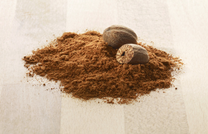 Nutmeg Benefits: बहुत काम है जायफल, सेहत को होते हैं कई फायदे