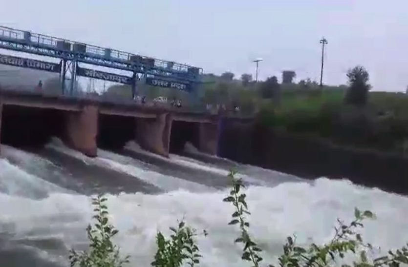 Mirzapur Dam