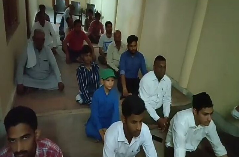 आरएसएस के स्वंय सेवको ने किया शास्त्र पूजन