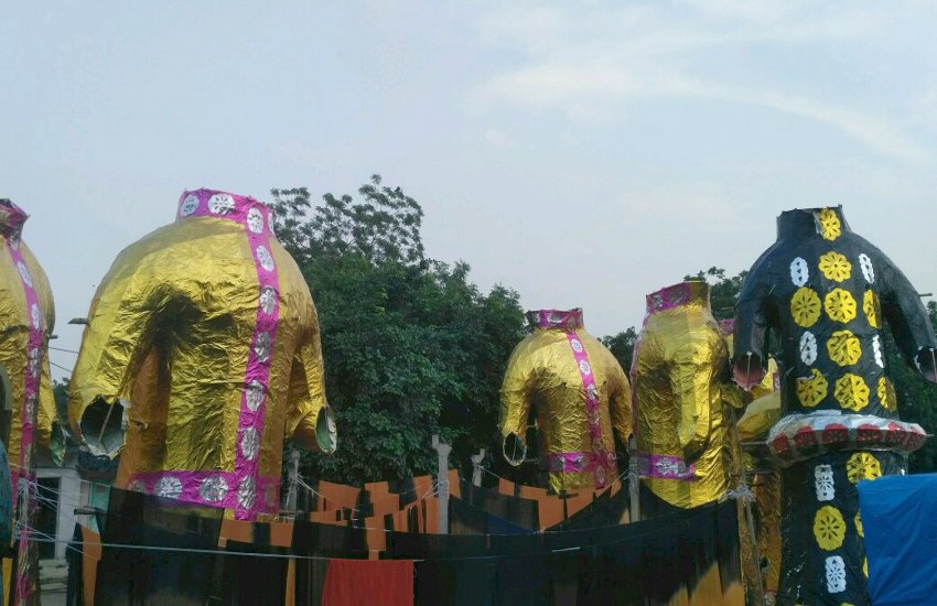 Ahmedabad News: सजने लगे 'दशानन' के पुतले, जानिए अहमदाबाद में कहां-कहां होगा रावण दहन