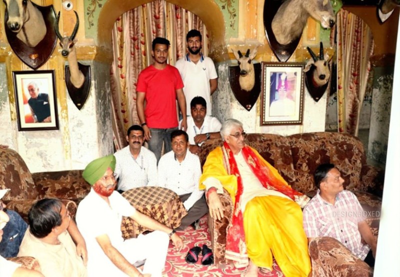 सरगुजा पैलेस में आज भी रियासती परंपरा से मनती है विजयादशमी, 117वें उत्तराधिकारी है कैबिनेट मंत्री टीएस सिंहदेव