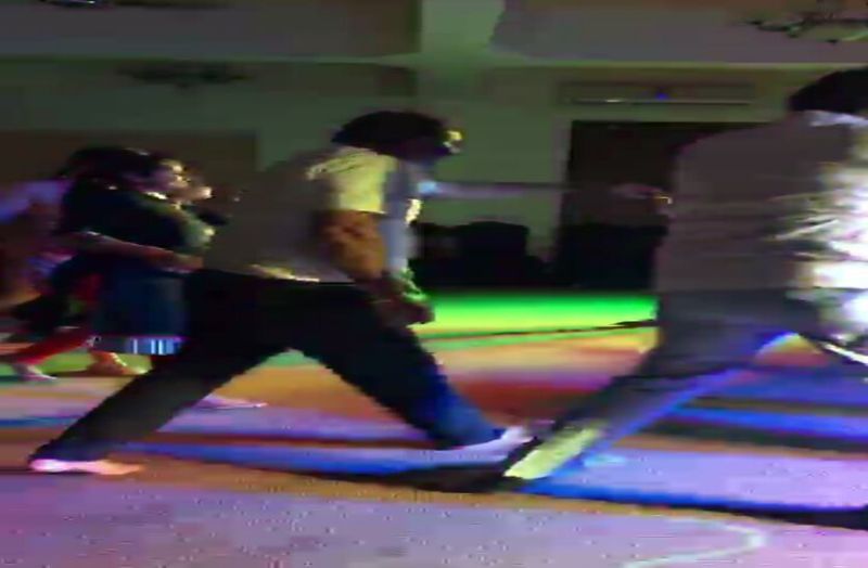 VIDEO गरबा खेलते-खेलते चंद सेकंड में आ गई मौत.. देखें वीडियो