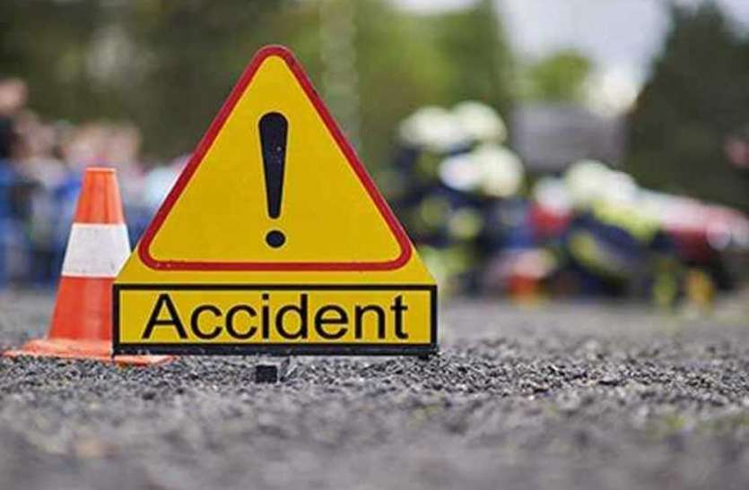 Woman dies in road accident in bhopal