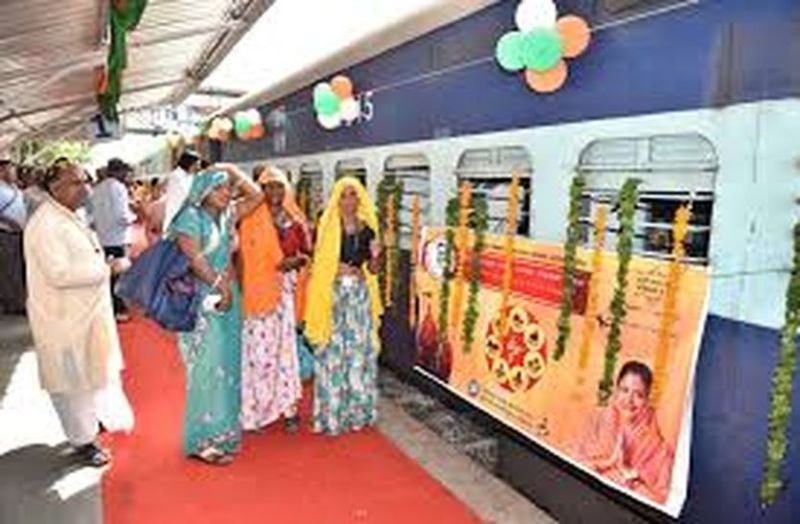 Varishth naagarik teerth yaatra yojana 2019 : वैष्णोदेवी के लिए तीर्थ ट्रेन आज