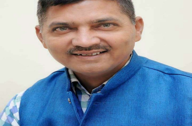 जमीन में दबी मिली थी नवजात बच्ची, बीजेपी विधायक पप्पू भरतौल ने ली भरण पोषण की जिम्मेदारी