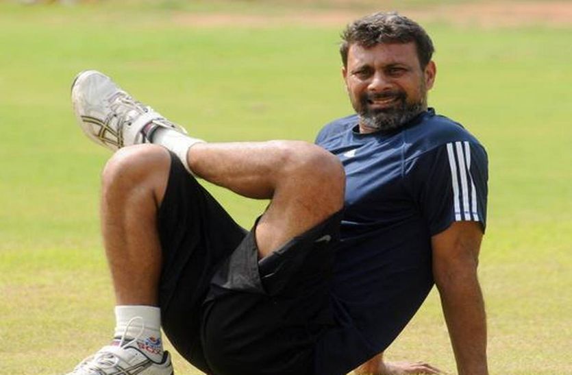 cricketer praveen Kumar
