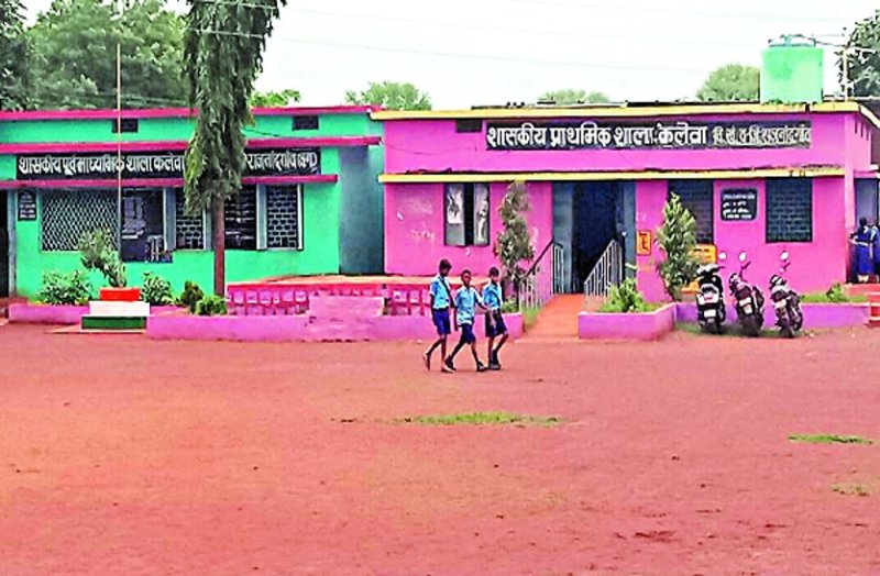 The condition of model schools is still not improving