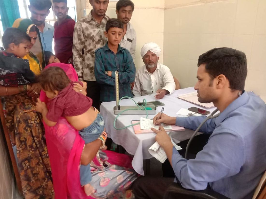 Hospital facing shortage of medical facilities in falsoond,jaisalmer