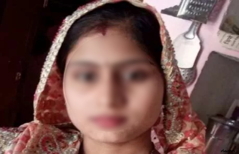 अपने बाप से दहेज़ लेकर आओ नहीं तो घर से निकलो, मजबूरन उसने मौत को लगा लिया गले