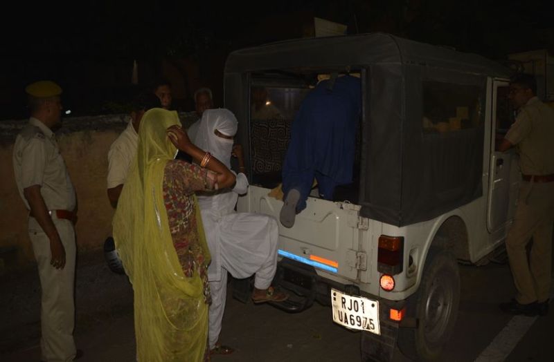 युवती के अपहरण का मचा हंगामा, निकला कांट्रेक्ट मैरिज का विवाद